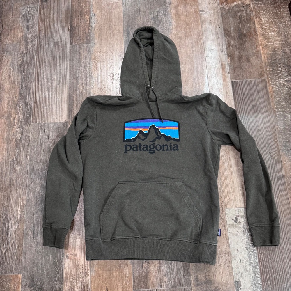 Patagonia P-6 Logo Uprisal Hoody Fatigue Green Mens Medium Pullover Sweatshirt
